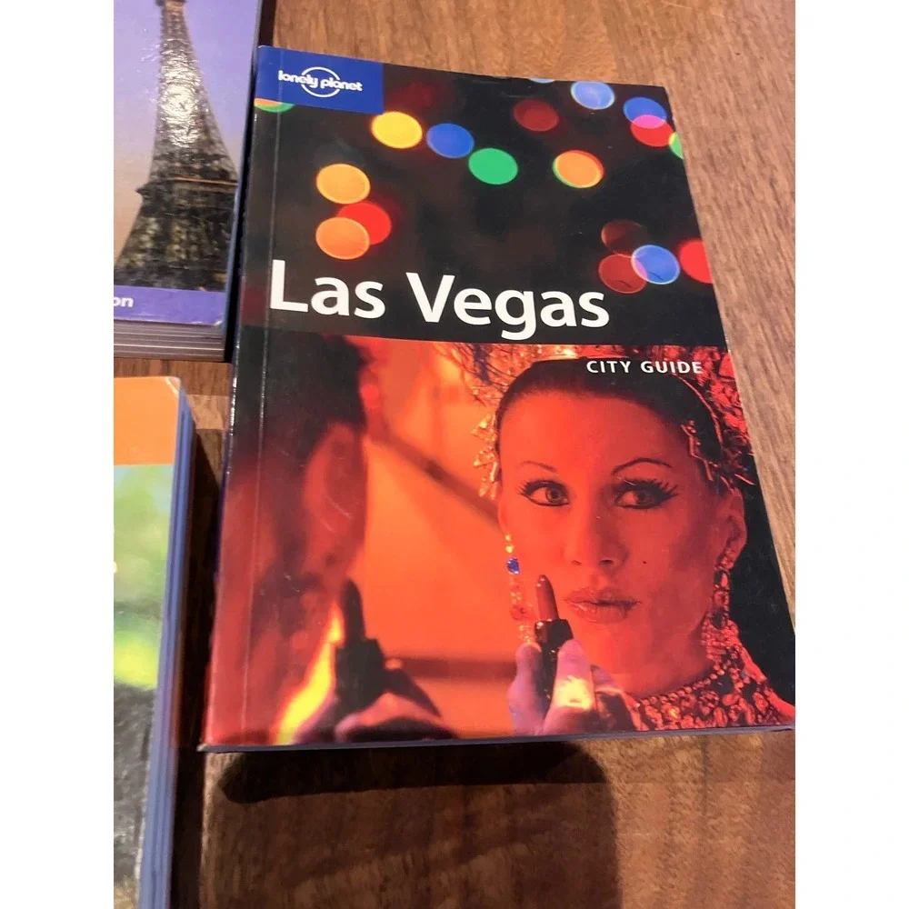 Lonely‎ Planet Books Lot of 5 Maui, Paris, Las Vegas, Costa Rica, Hawaii Travel